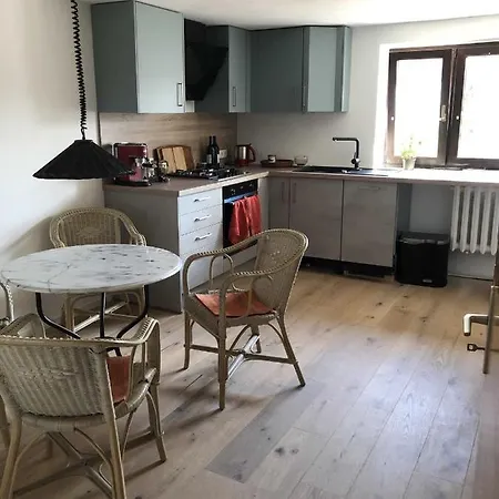 アパート Ferien Direkt Am Wasser リヘン